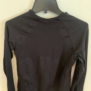 H&M Sport Running Shirt with Venting Mesh and Thumbholes Size S